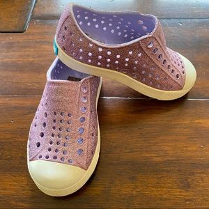 Toddler size 8 Native Jefferson Bling